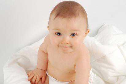 试管婴儿移植后腹部胀痛正常吗？